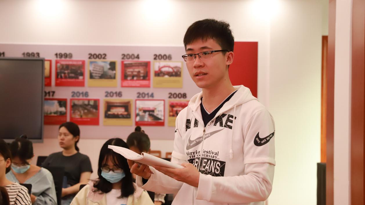 【黨的二十大精神學習專欄】勇擔青春新使命——化工院團支部召開學習貫徹黨的二十大精神宣講報告會 【黨的二十大精神學習專欄】勇擔青春新使命——化工院團支部召開學習貫徹黨的二十大精神宣講報告會