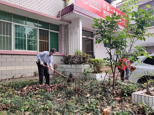 踐行核心價值觀 共創全國文明城——化工院科研黨支部與直屬黨支部聯合開展創城志愿活動 踐行核心價值觀 共創全國文明城——化工院科研黨支部與直屬黨支部聯合開展創城志愿活動